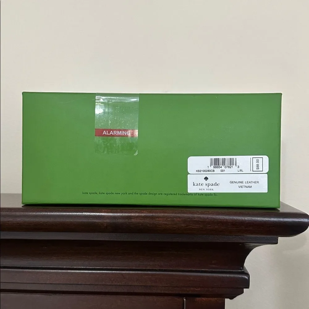 kate spade nwt box
